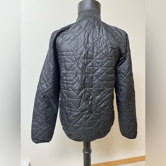 Nike Black quilted jacket women’s size XS - Picture 2 of 3